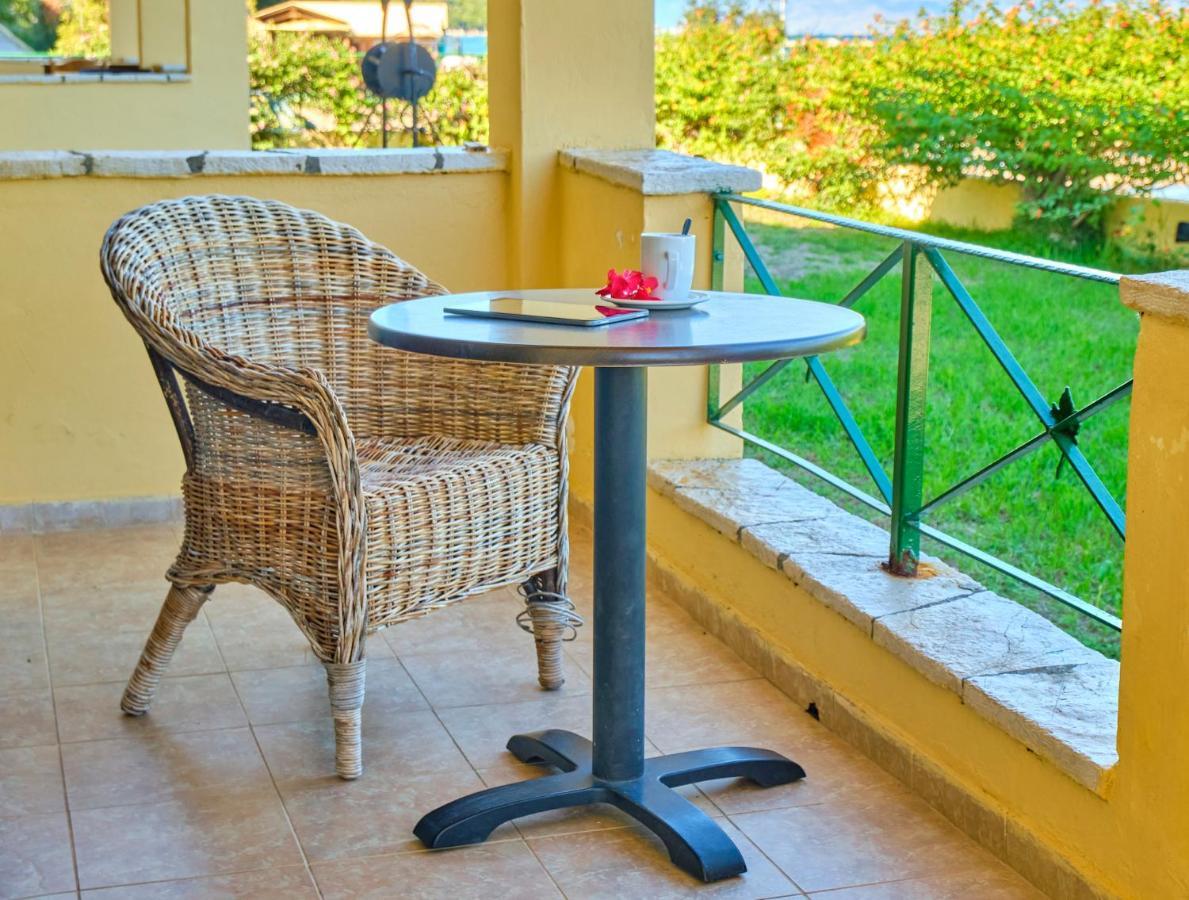 Nikos Kalamaki Corfu Apraos Bagian luar foto